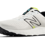 new Balance 520 V8 Running Shoe